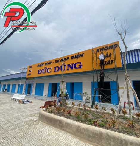 Bảng hiệu alu cửa hàng xe đạp